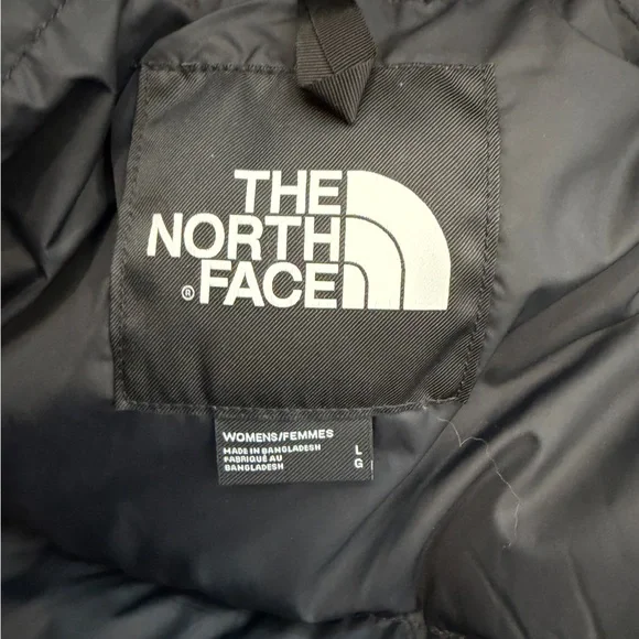 The North Face Women's 1996 Retro Nuptse Jacket - Picture 4 of 5